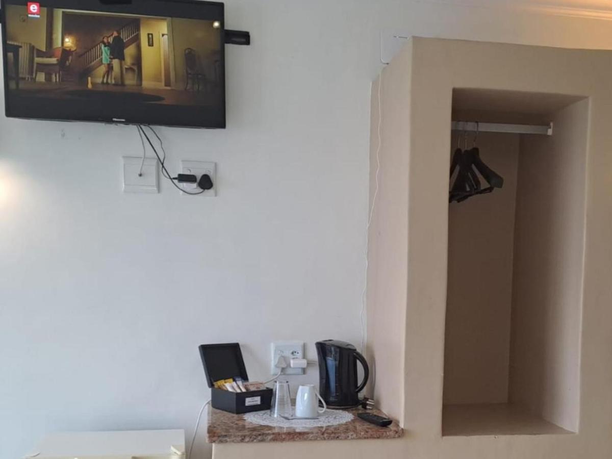 Green Door Guest House Mossel Bay Ruang foto