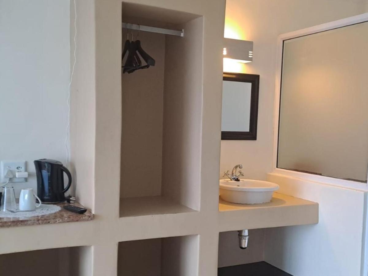 Green Door Guest House Mossel Bay Ruang foto